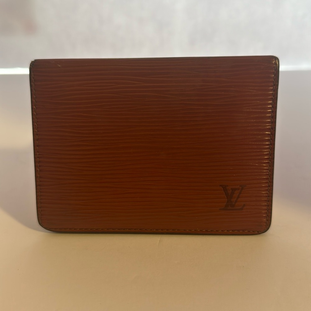 ❤️💕Louis Vuitton 1995 Epi Leather Card Holder